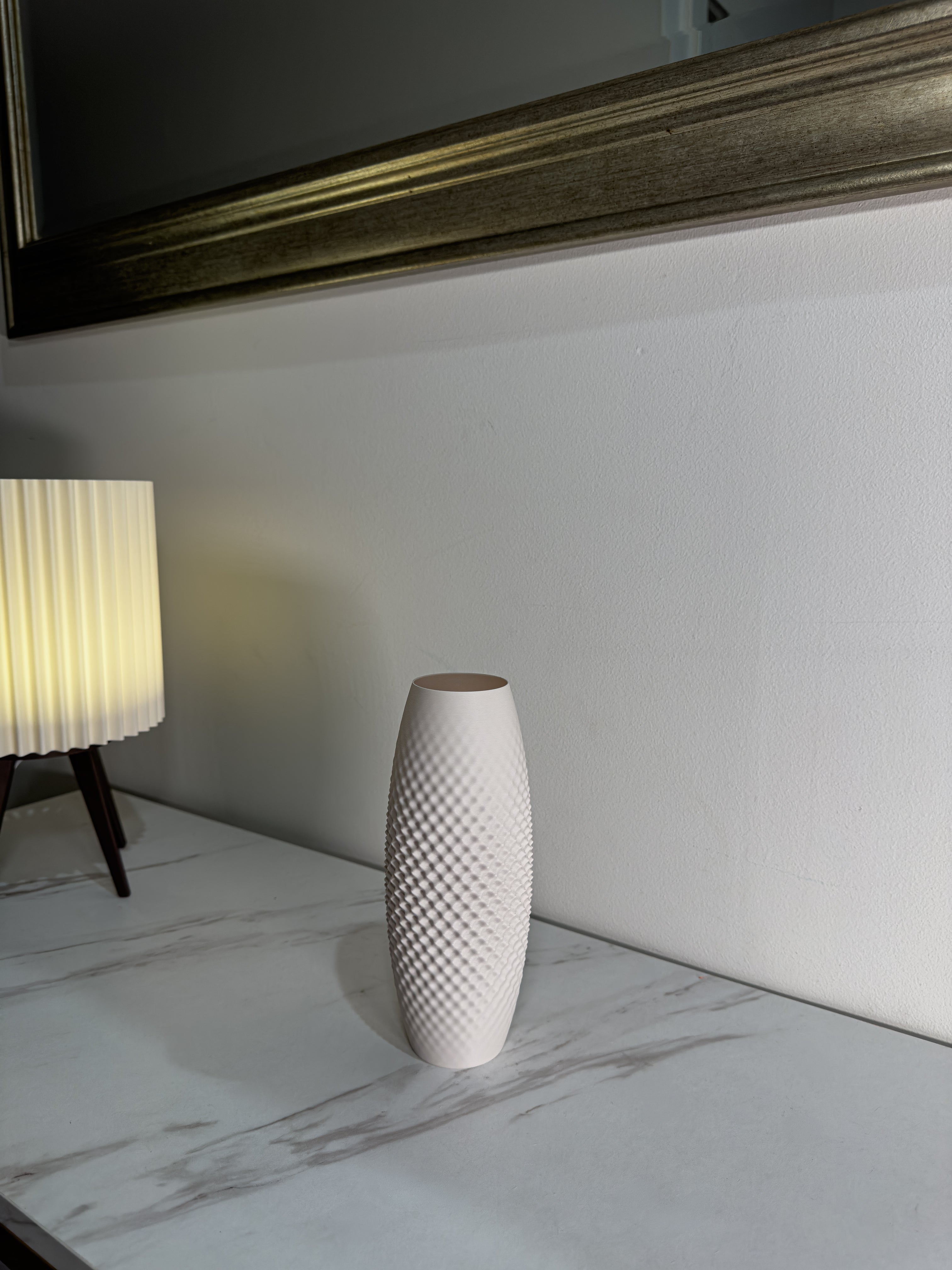 Texturia Dot Vase