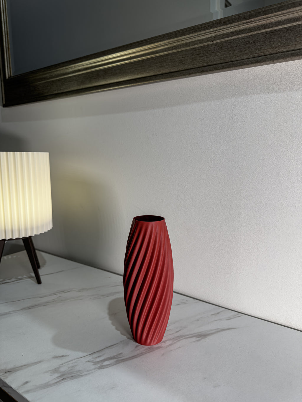 Texturia Wavy Vases