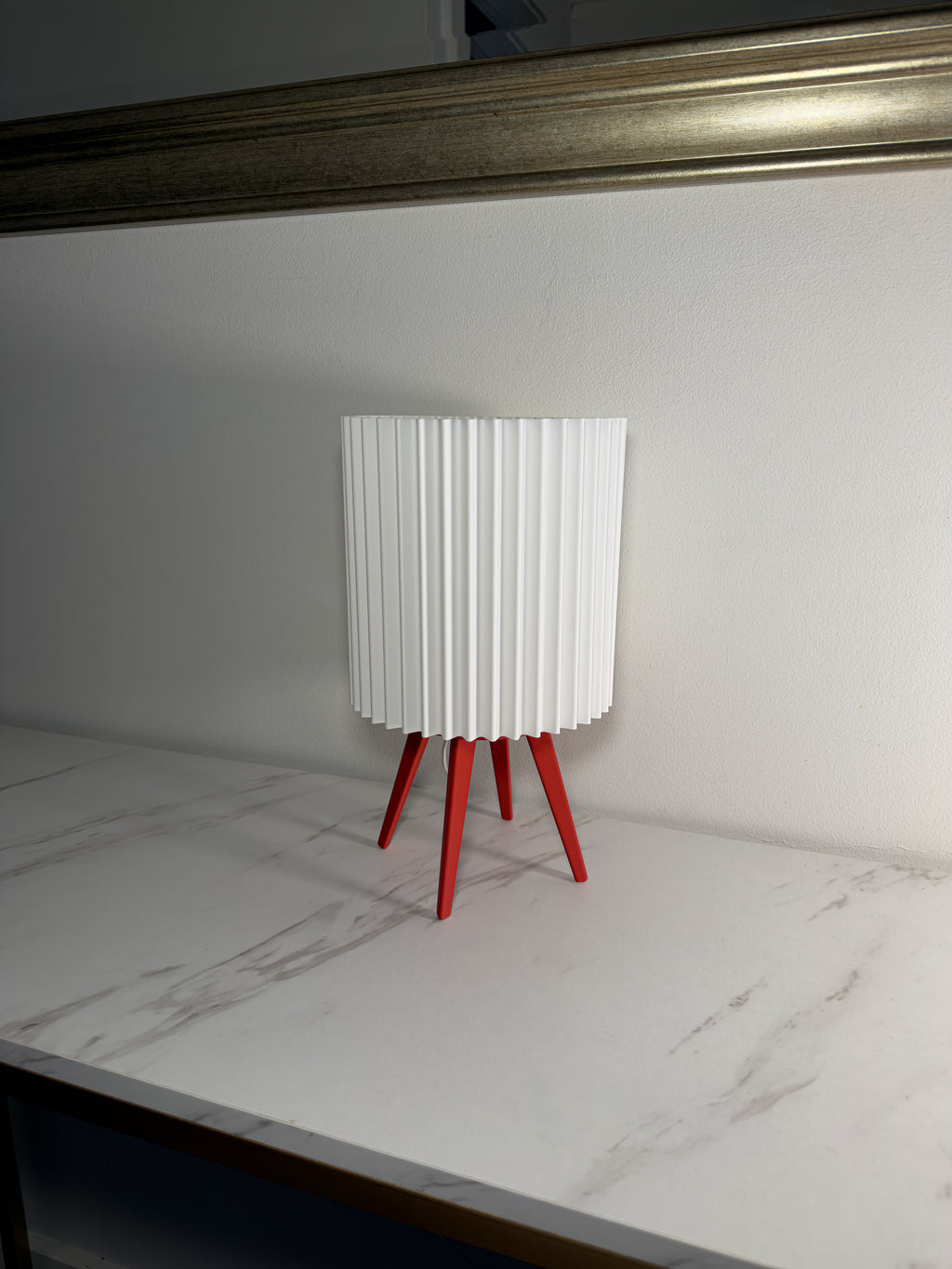 Triandis Ribbed Lamp