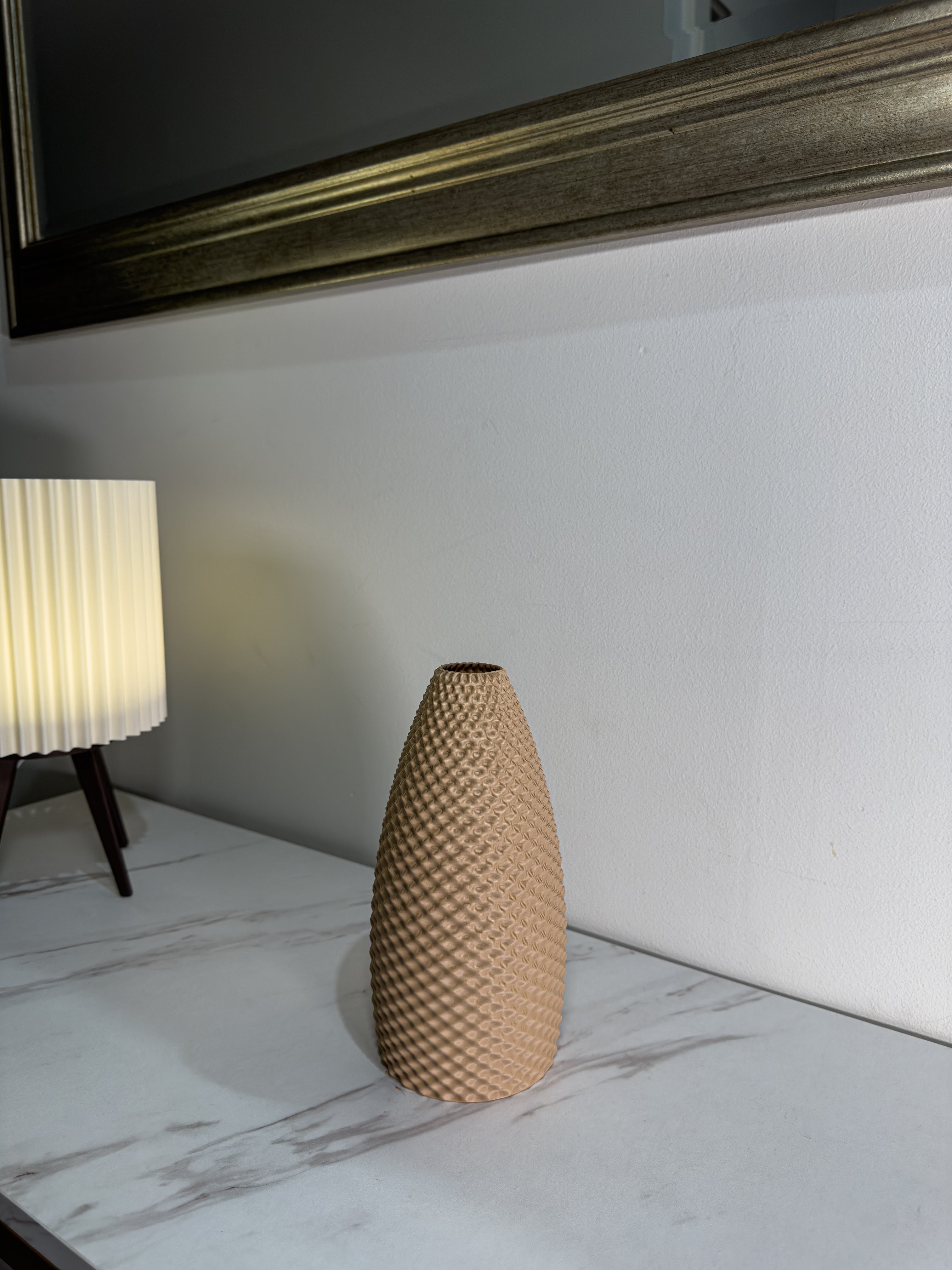 Siska Vase
