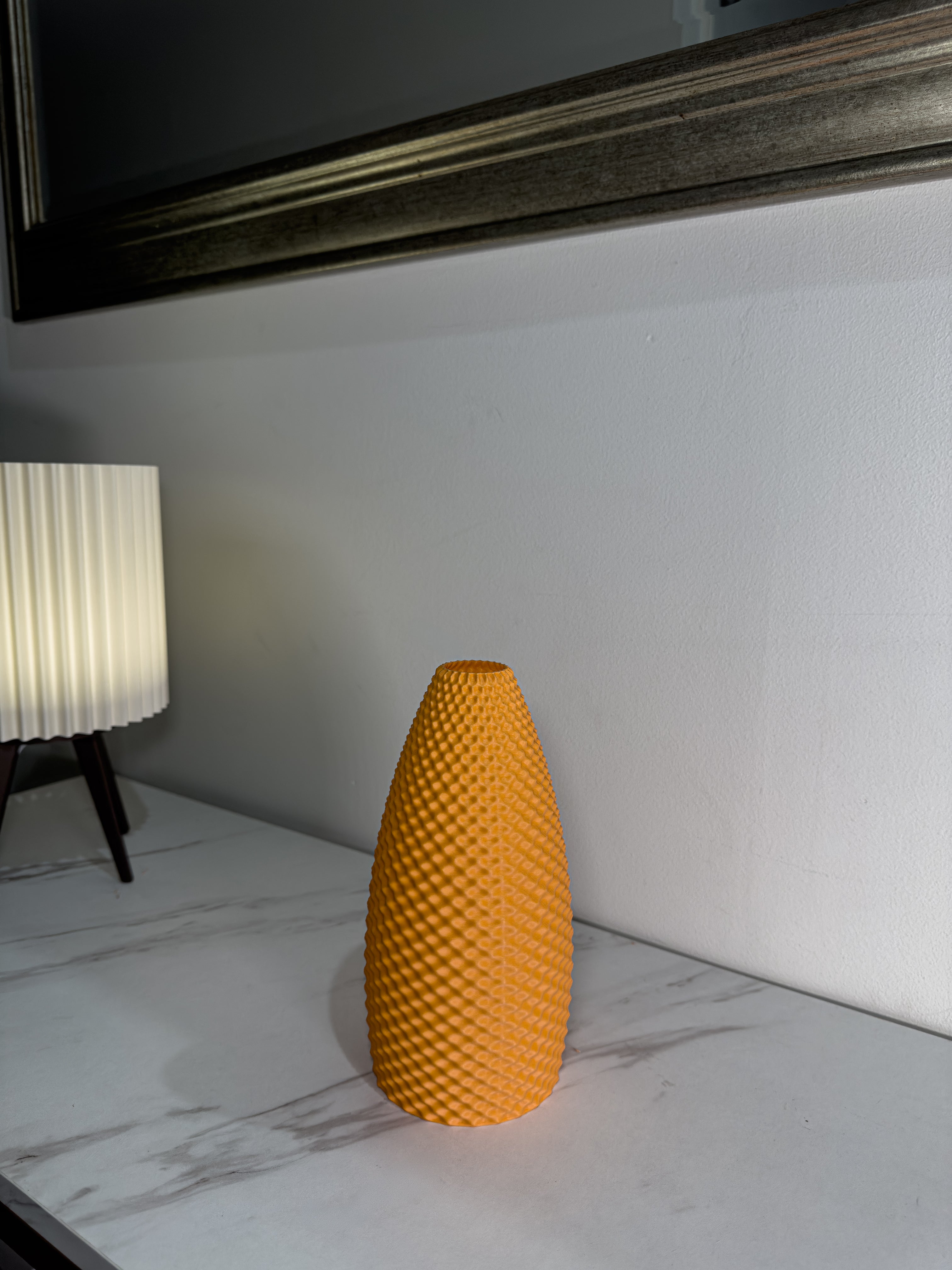 Siska Vase