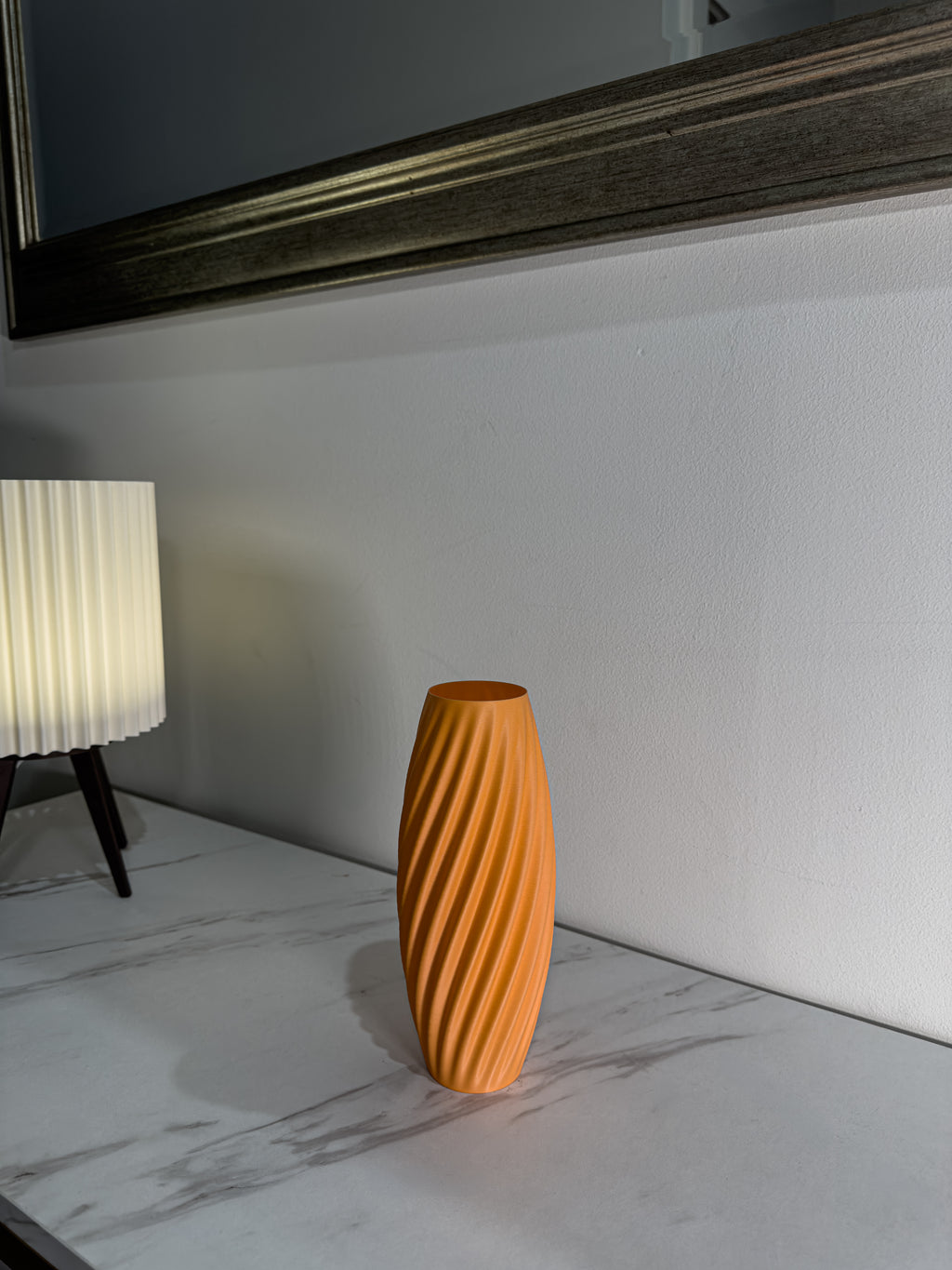 Texturia Wavy Vases