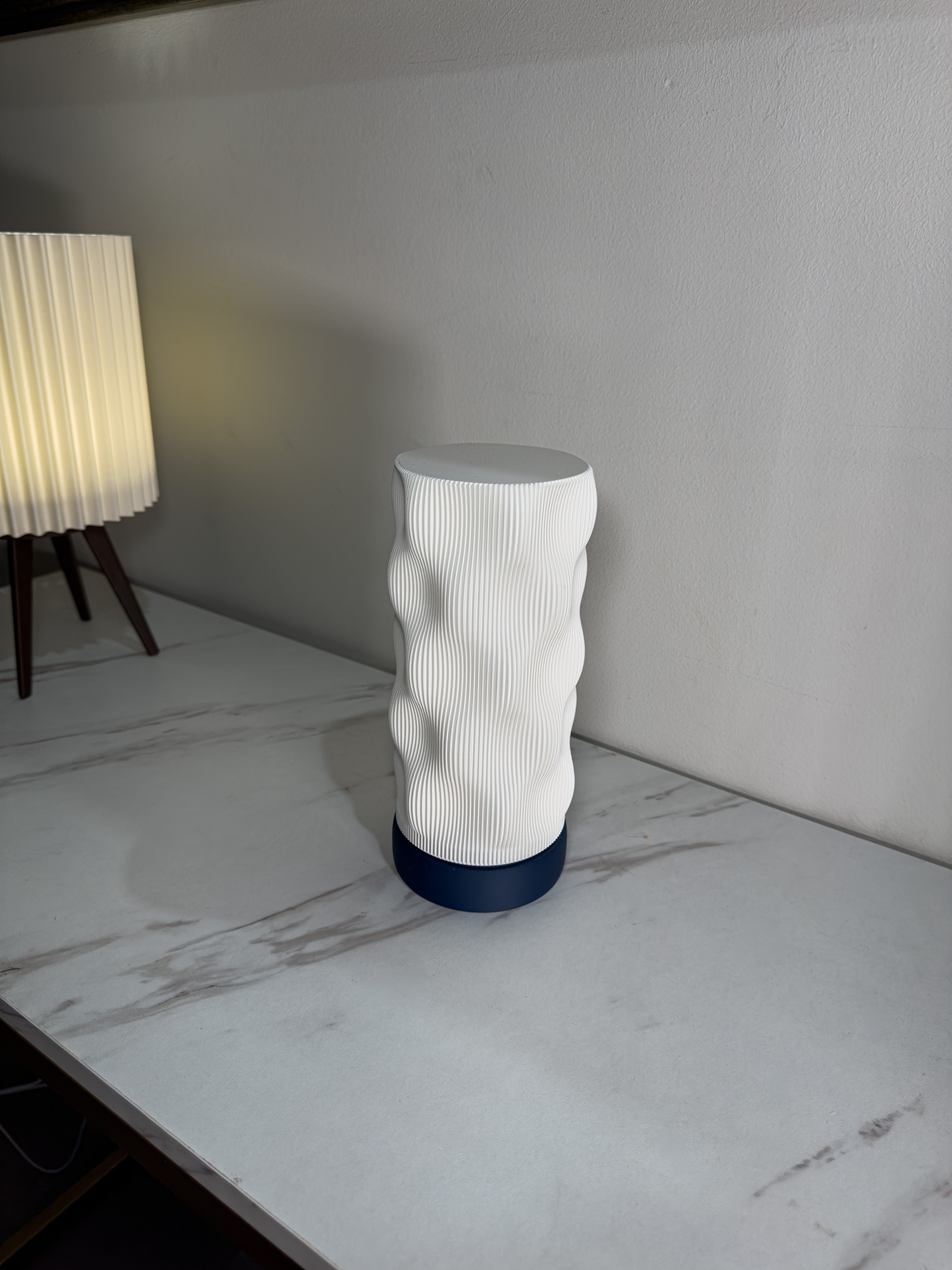 Wavia Lamp