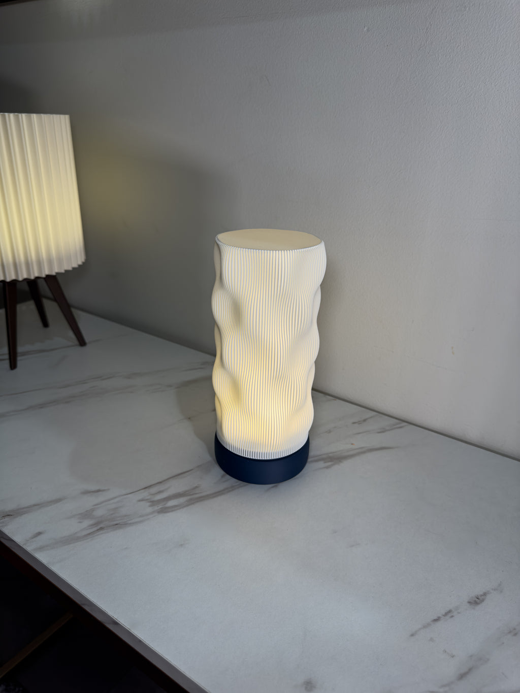 Wavia Lamp
