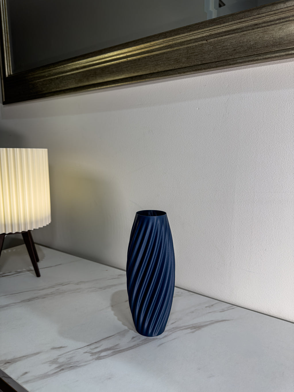 Texturia Wavy Vases