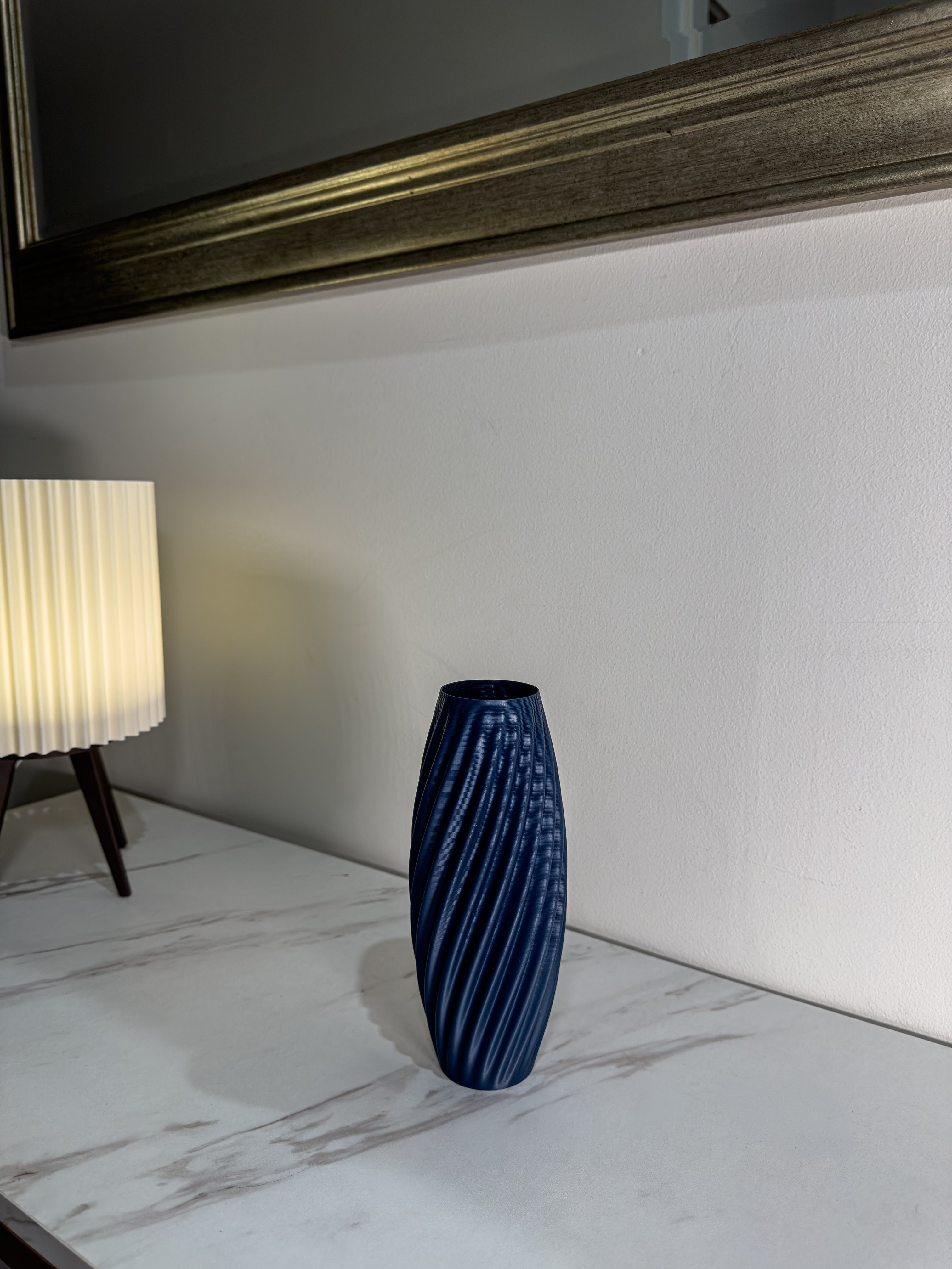 Texturia Wavy Vases